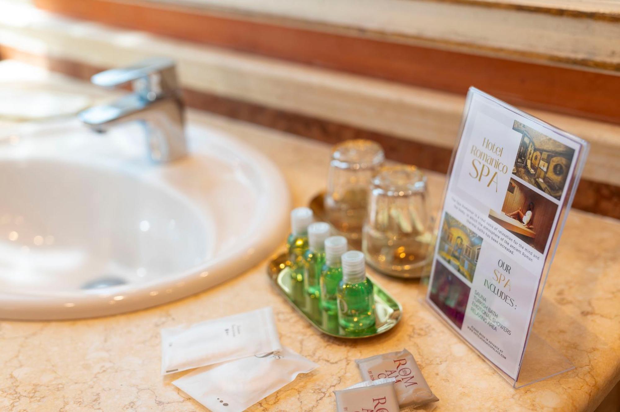 Romanico Palace Luxury Hotel & Spa Екстер'єр фото